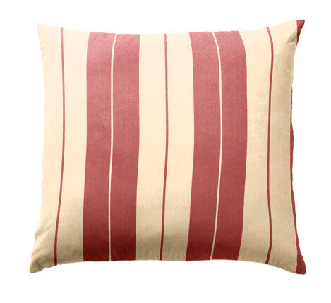 decorative-pillows-8728398