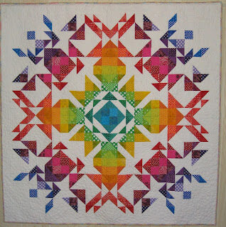 modern20and20hoffman20challenge20quilts20008-5162527