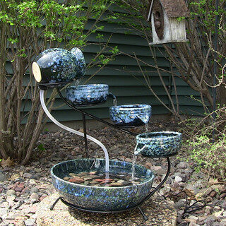 traditional-garden-water-features-2204090